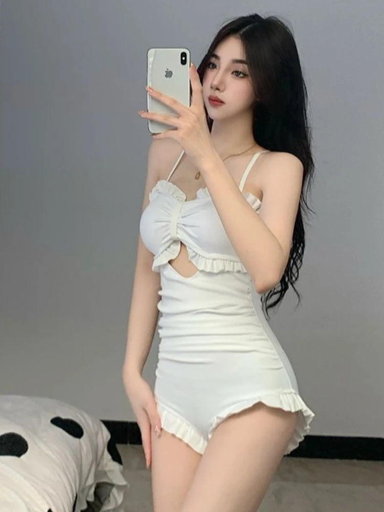 Ladies Romantic Conservative Athletic Swimwear Full Coverage UV Protection Beach Cover Up for Student Girls